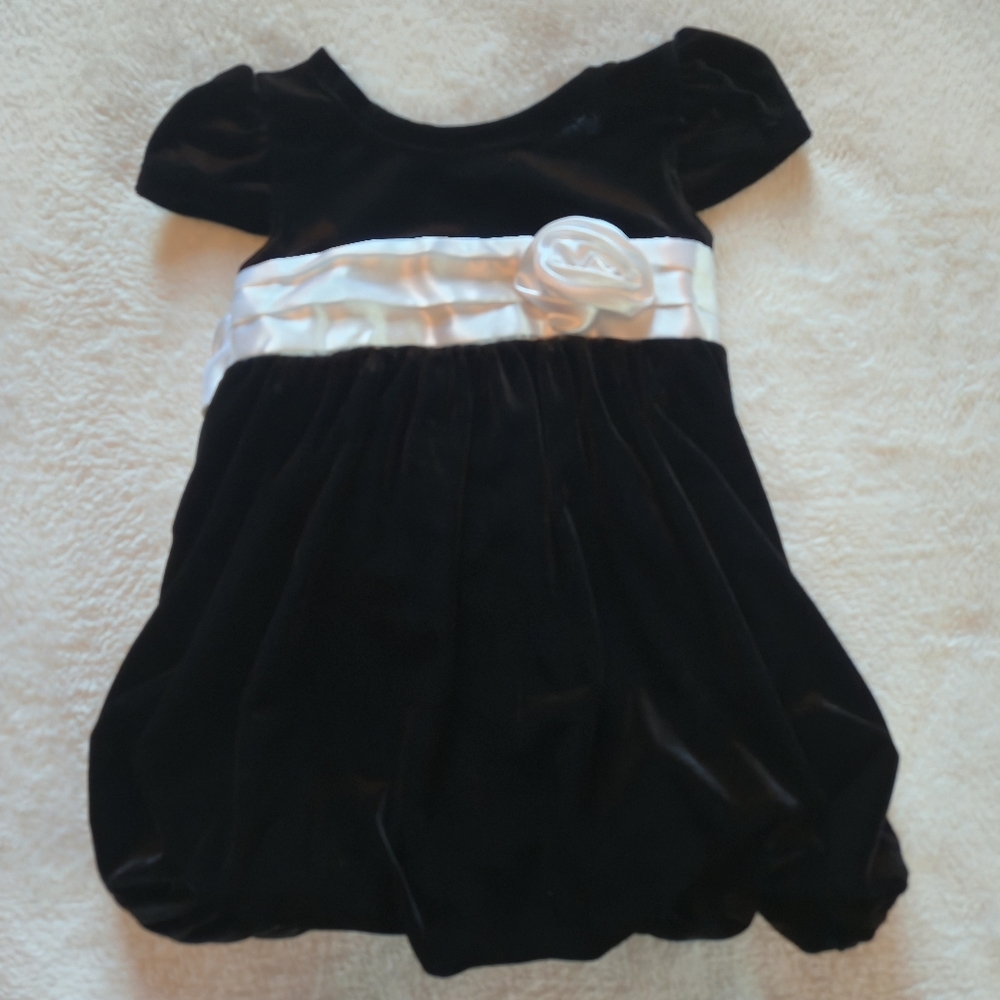 Sweet Heart Roses 18M Velvet Balloon Dress Satin Sash & Rose Posh Vintage Baby - Picture 10 of 16